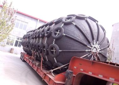 Boots-Gewicht von 15000 - 200000T des pneumatische Luft gefüllten Gummischiffs-Fenders